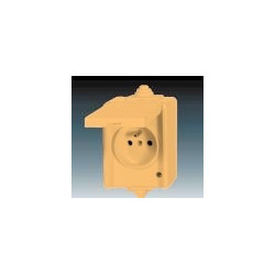 Zásuvka průb.IP44...