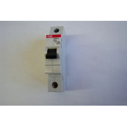 Jistič S241 C   4A/1/C...